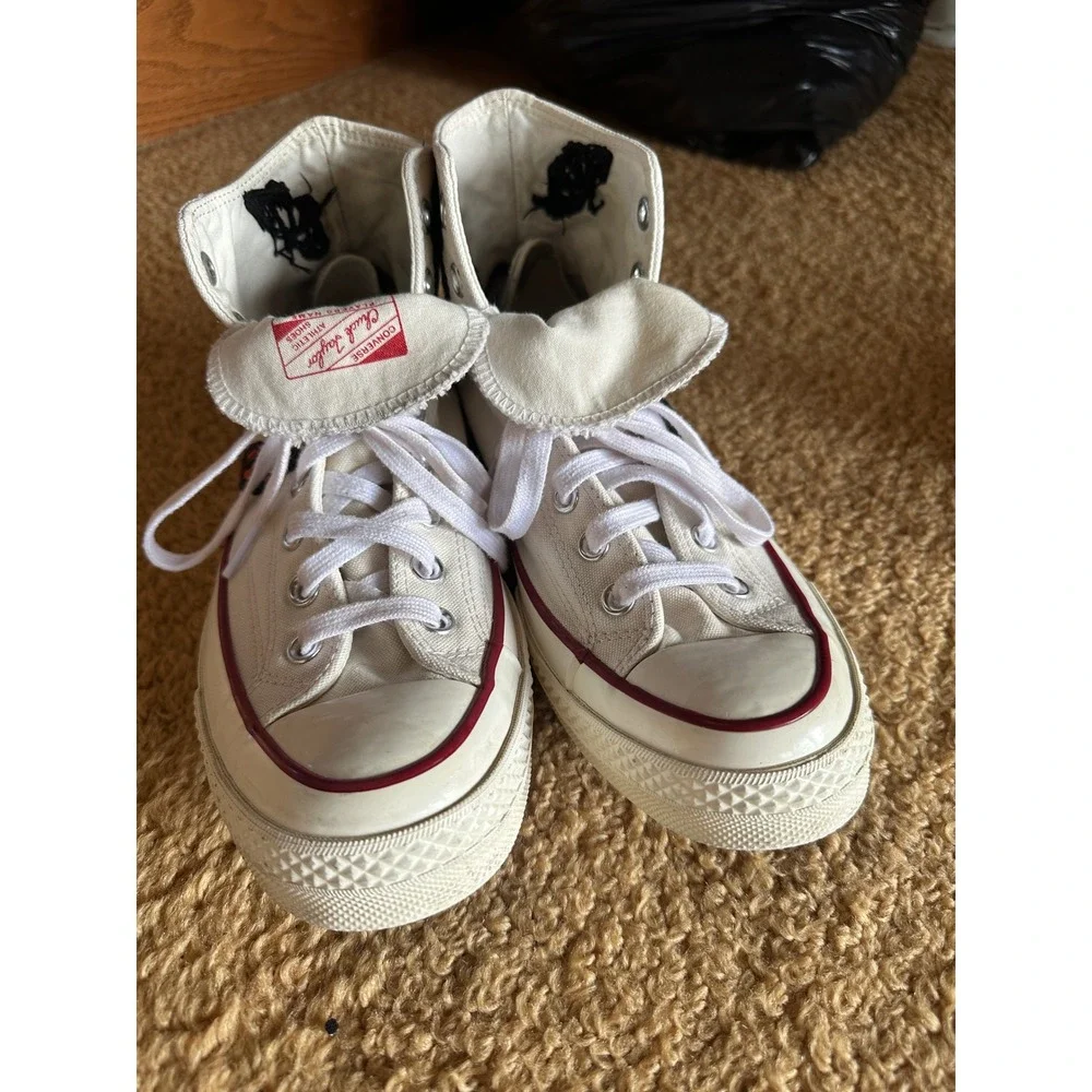 Converse Chuck Taylor All Star High Top Butterfly Embroidered‎ Cream Canvas